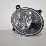 Lampa de ceata Stanga (H11) se potrivește: AUDI A4 ALLROAD B8, A4 B8, A6 ALLROAD C6, A6 ALLROAD C7, A6 C6, Q5; SEAT EXEO, EXEO ST 11.07-05.16