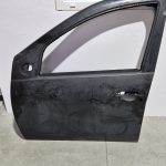 Pordiera stanga fata Dacia Duster 2010-2017